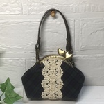 haluqali様オーダー品・8.5㎝可愛いハートの口金・がま口財布・小物入れ・ナチュラル系・可愛いチャームプレゼント！