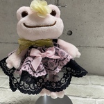 Ｐ121:マスコットピクルス肩紐付きドレス