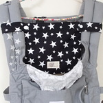 エルゴ用 ママのお洋服用よだれパッド♪リバーシブル 星柄×ブラック