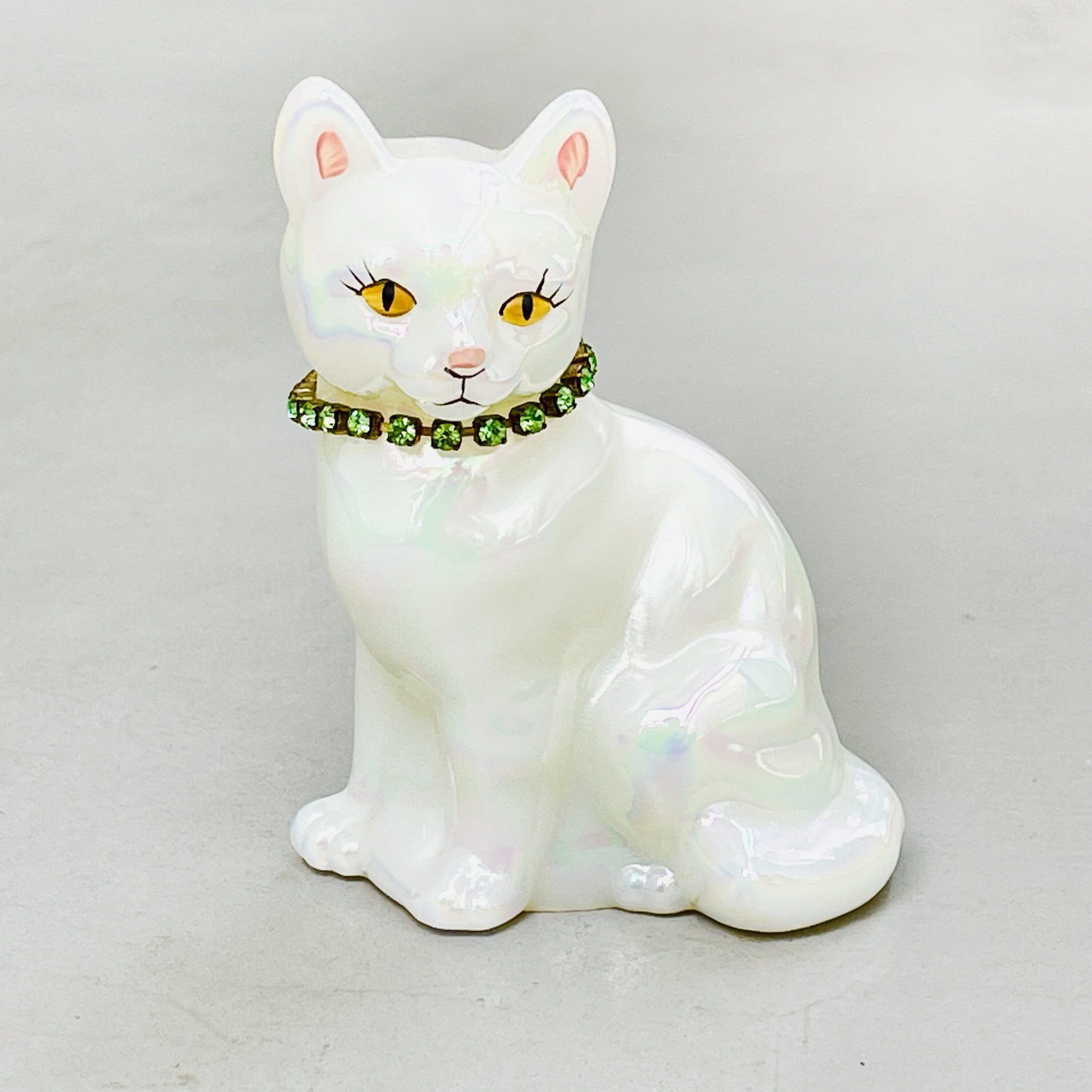 Fentonの猫★ホワイトオパールの猫（fe01＿２) Fentonの猫☆ホワイトオパールの猫（fe01＿2)