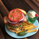【G】BLT＆チーズバーガー（メロンクリームソーダつき）