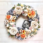 No.wreath-15463★ハロウィンリース22-(1) パンプキンとラナンキュラスの秋リース　38cm・アーティフィシャルフラワー/造花リース/秋のリース/ハロウィンリース/大型リース