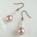 八重桜パール　ピアス（ｃ－６３ｐ）
