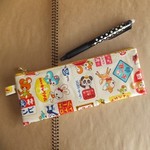 レトロアニマルサインのビニコペンポーチ 