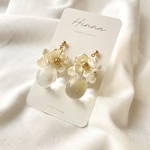 お花の花雫ピアス/イヤリング M（gold） flower drop【花雫】