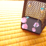 【送料無料】桜の花びらと天然石が揺れる春ピアス