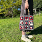 クロシェ編み　トートバッグ　ダークグレー×トリコロール