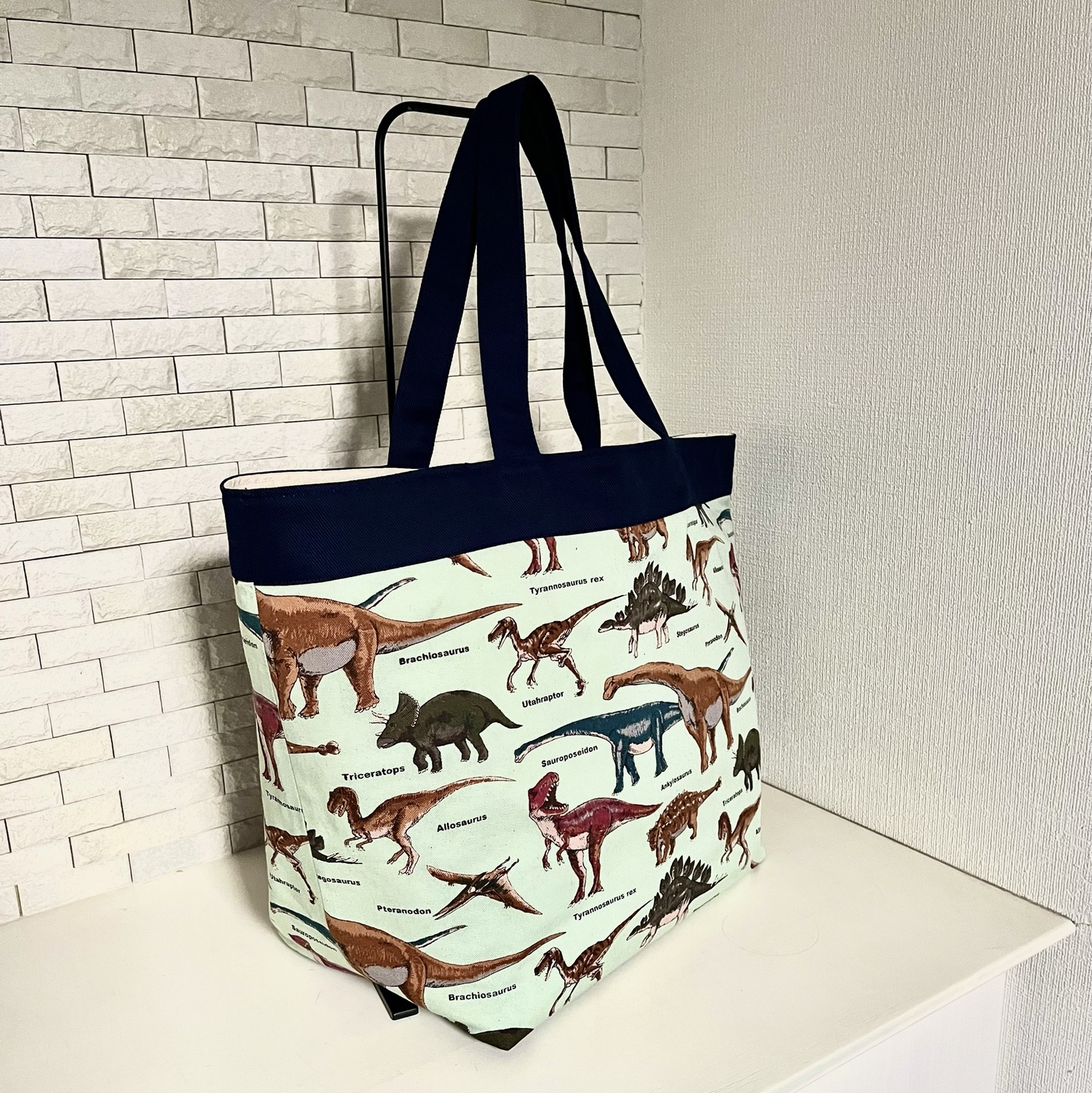 レスポートサック　恐竜柄　DINOSAUR ビッグトートバッグ レスポートサック レスポ ジョイリッチ JOYRICH 恐竜 トート