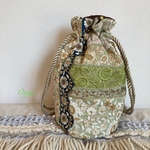 Orga bag M size 2way インド刺繍リボンの丸底巾着バッグ　ピスタチオ