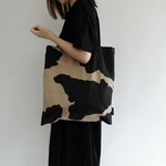 COWプリントトートバッグ＜ブラウン系＞＜ホワイト系＞
