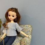 リカちゃんサイズのお洋服　ダンガリーブラウス1