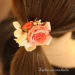 パステルオレンジの薔薇のヘアーアクセサリー