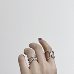▷ Silver ring R102