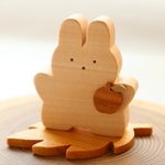 秋の季節飾り　小さい秋見つけた！〜うさぎさんとりんご〜　インテリア　木製雑貨　無垢材・天然木使用