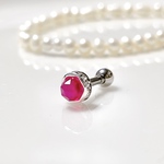 フューシャピンクカルセドニー ピンク ローズカット加工 天然石 ボディピアス ピンクコーデ14G 16G 18G 軟骨ピアス 6月 誕生石 片耳