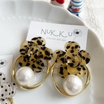 【no.010】leopard flower cotton pearl［earring］