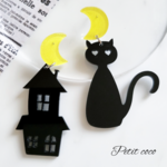2個 ハロウィン ネコ アクリル ピアス