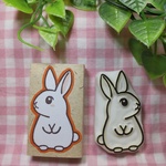 受注生産【立ちうさぎ 左向き】消しゴムはんこ