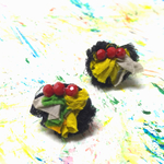 布ピアス