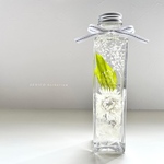 やすらぐグリーンのハーバリウム　ギフト　退職の贈り物　新生活　引越し祝い　紫陽花　ホワイト　白　緑　シンプル　透明感　木漏れ日　秋　冬