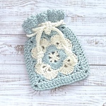 クロシェのきんちゃくポーチ