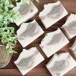 アロエ&ニームリーフ〈手作り石鹸〉〈コールドプロセス〉