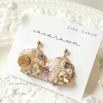 お花 と ビジュー  ✧︎ キラキラ イヤー アクセサリー ❁ ピアス / イヤリング