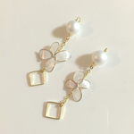 パールとフラワーのピアス