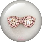 Sunglasses (Strawberry milk) ビーズ刺繍ブローチ