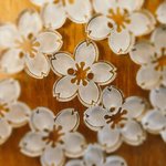 桜のガラス風アクリルボタン