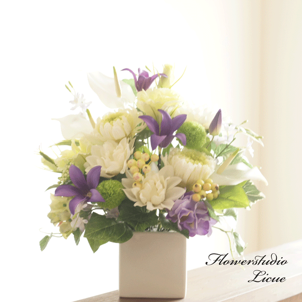 仏花　お供え花　造花アレンジ　クレマチス　初盆　法事 仏花 お供え花 初盆 造花 クレマチス アレンジ 仏花 お供え花 初盆