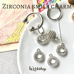 ☆再入荷【2pcs】ジルコニア　スマイルチャーム  シルバー