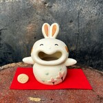 干支　わーいの卯　と赤布　Ａ-275　陶製　/Rabbit/兔子