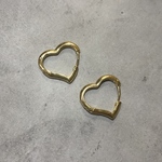 ゴールドハートフープピアス