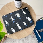 アオアシカツオドリのシックなiPadケース/Black