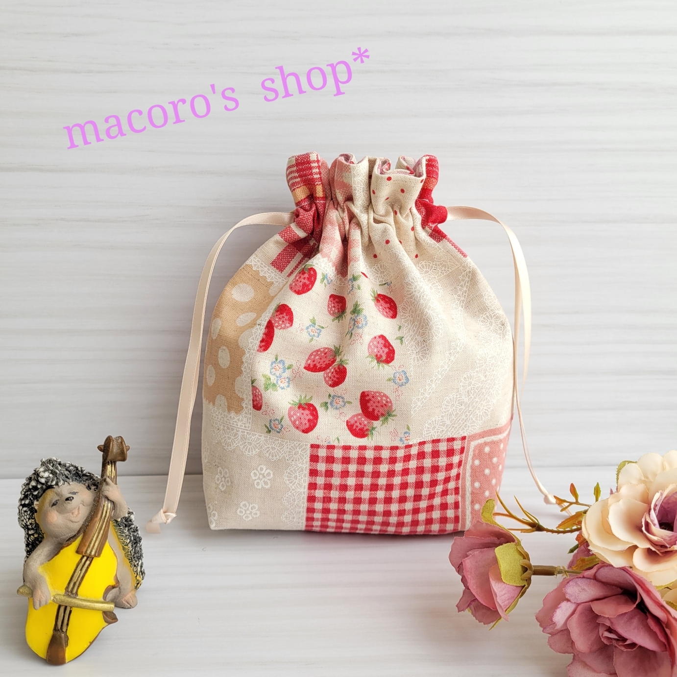 手刺繍】お弁当のおかずたちが可愛い♪巾着袋☆コップ袋
