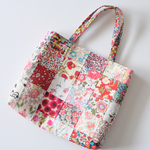 リバティのパッチワークbag(レッド系)