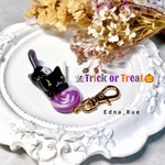 🎃Trick or Treatだニャ👻キャンディー🍭グレープ ミニキーホルダー (ネックレスへの変更可)送料無料 レジン ジャンピング猫