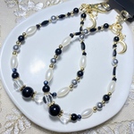 【Autumn Market】🌙✨月の満ち欠けスマホストラップ