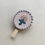 ミナペルホネンhandmadeクリップ「タンバリン＆スキップ」