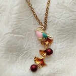 秋！いちょうと鳥のネックレス(金属アレルギー対応)
