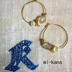 ピンクフープピアス