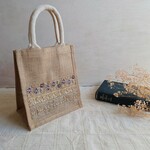 インド刺繍リボン付きジュートバッグ