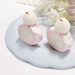 もち文鳥と桜ロールケーキ