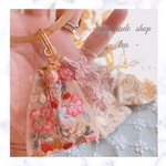 インド刺繍リボンと韓国ビーズのスマホストラップ