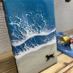 ミンネはじめました記念　ハガキサイズ　oceanアートプレゼント　砂浜アート　動物アート　波打ち際　サーフィン　餌入れ　爪研ぎ　首輪　リード　貝殻　