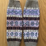 編み込み模様並み太レッグウォーマー
