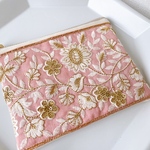 【中】インド刺繍のファスナーポーチ