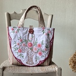 yumi...様専用＊秋冬*フランスアンティーク*美しい花かご刺繍*アンティークレースたっぷり*トートバッグ