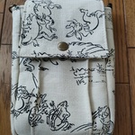 鳥獣戯画柄の小物入れ